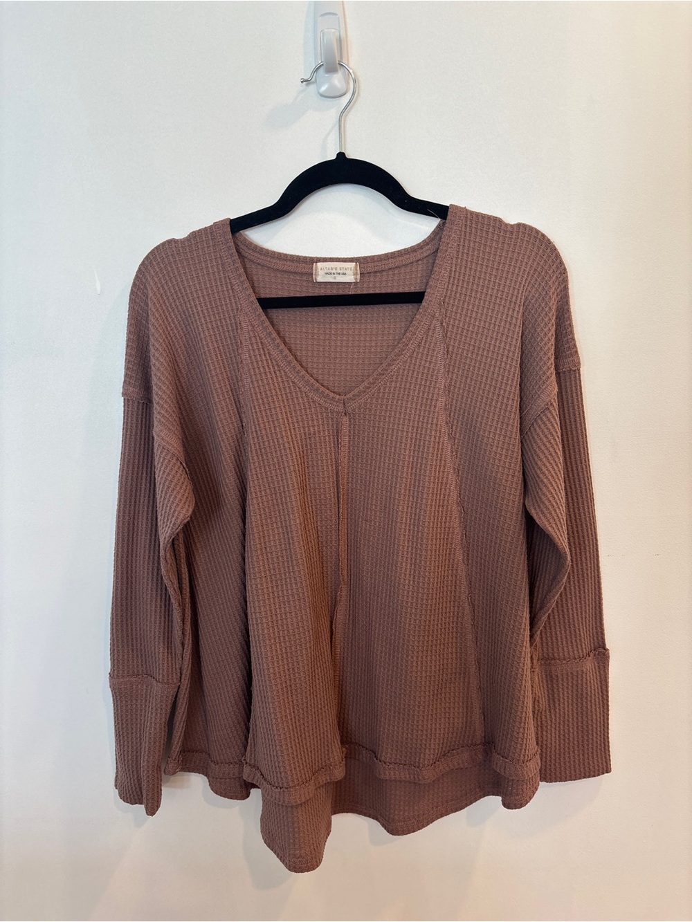 Altar’d State Waffle V-Neck Long Sleeve Top - Mauve
